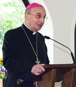 ? Gabriele Mana, Vescovo di Biella