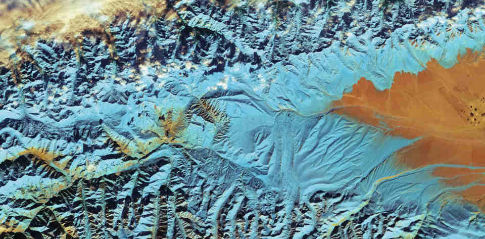 immagine satellitare - Foto di USGS su Unsplash